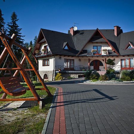 Sykowny Dworek Apartamenty Косцелиско Экстерьер фото