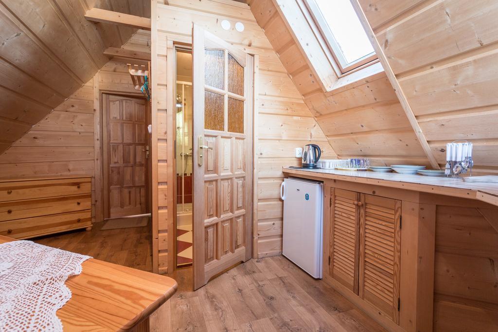 Sykowny Dworek Apartamenty Косцелиско Номер фото