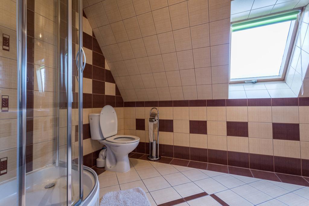 Sykowny Dworek Apartamenty Косцелиско Экстерьер фото