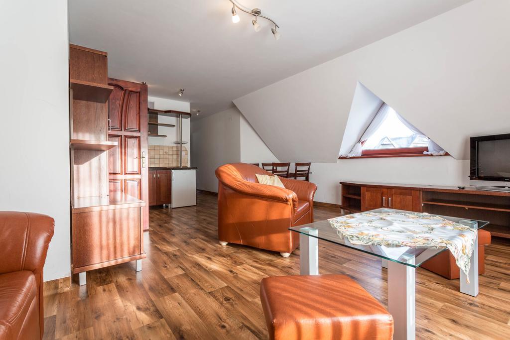 Sykowny Dworek Apartamenty Косцелиско Экстерьер фото