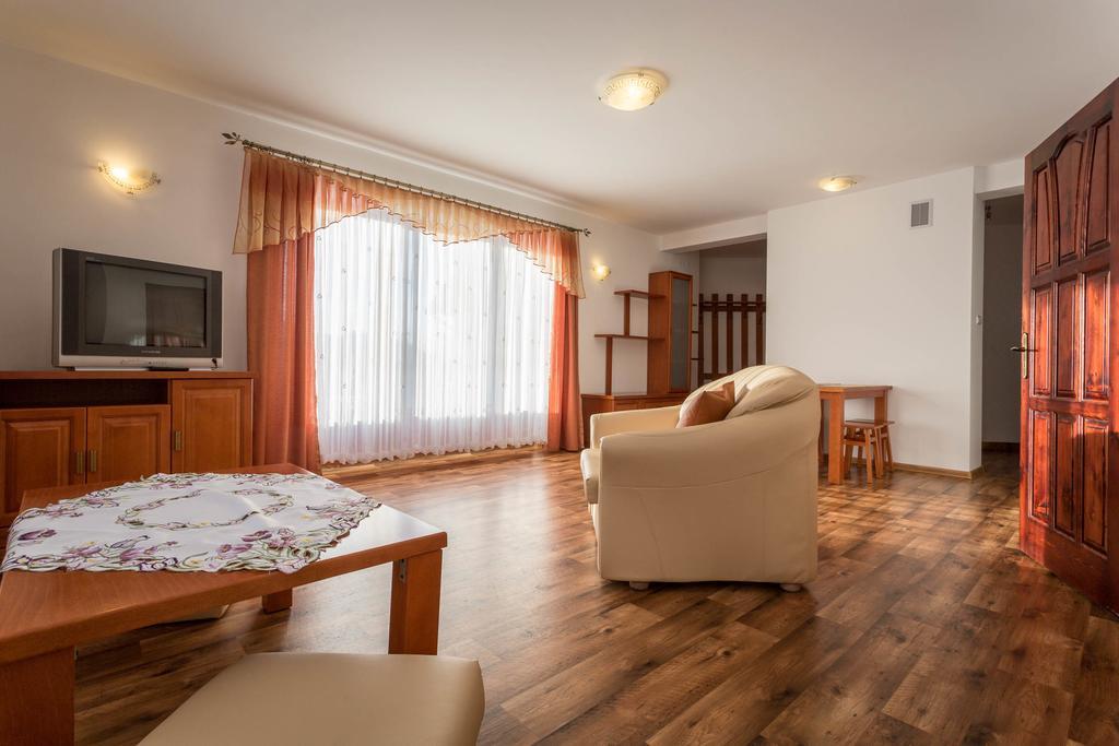 Sykowny Dworek Apartamenty Косцелиско Номер фото