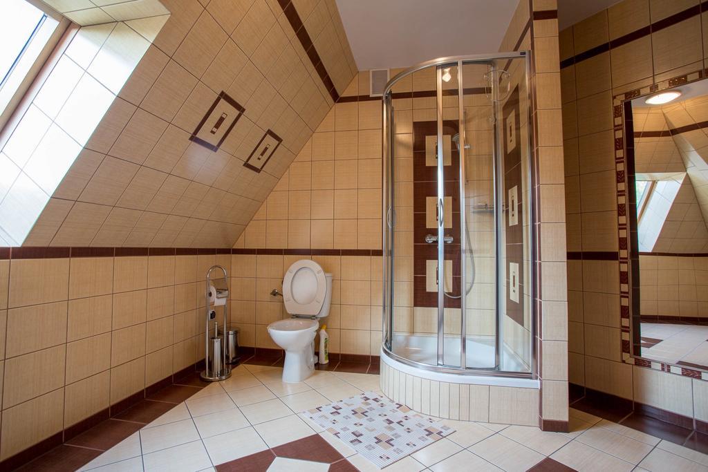 Sykowny Dworek Apartamenty Косцелиско Экстерьер фото